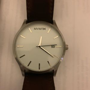 MVMT Classic 45mm Watch plus 2 additional straps